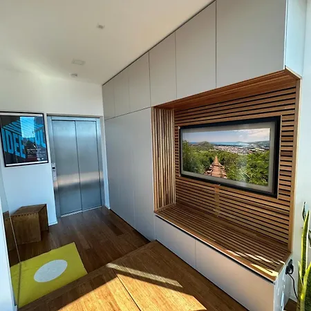 172 Qm Luxus Penthouse Stadtmitte, Sauna, Fitness דירה נוי-אולם