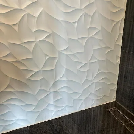 172 Qm Luxus Penthouse Stadtmitte, Sauna, Fitness דירה